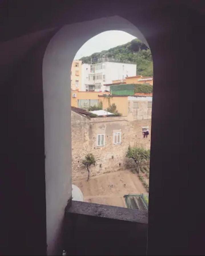 カステッランマーレ・ディ・スタービアCasa Andrea Tra Napoli E Sorrentoアパートメント エクステリア 写真